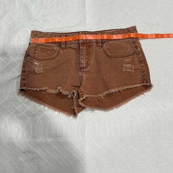 RVCA Hello Mello Shorts - Picture 8 of 9